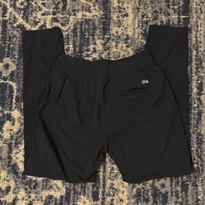 Mountain Hardwear Black Ankle Pants